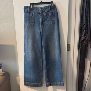 Pilcro The Skipper Wide-Leg Cropped Jeans in Medium Blue Wash